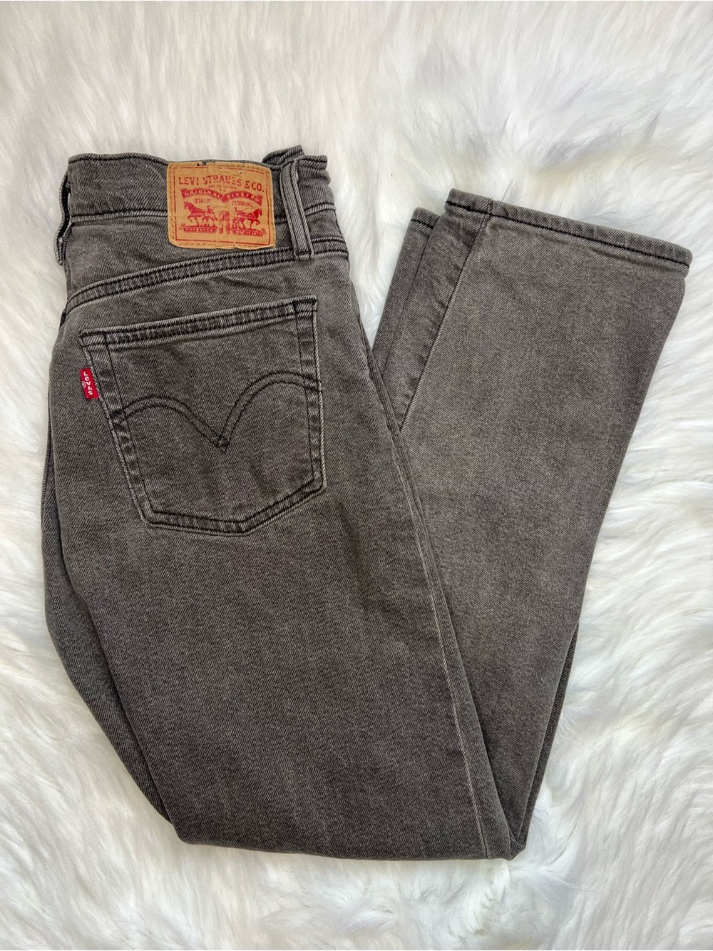 Levi's Wedgie Straight